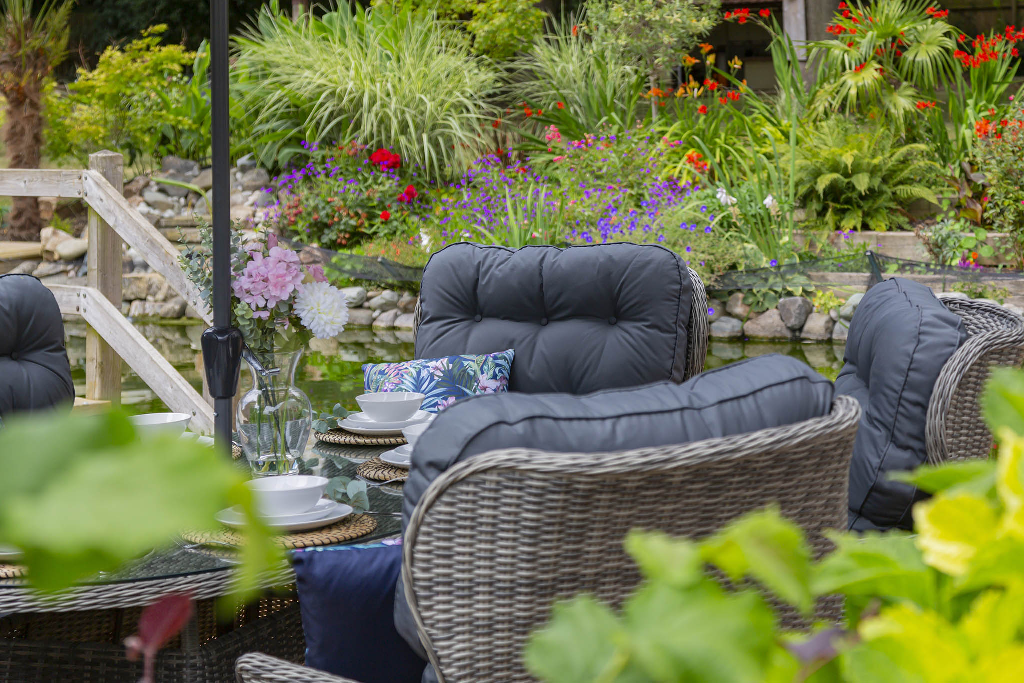 Katie Blake Mayberry 6 Seat Round Rattan Garden Dining Set