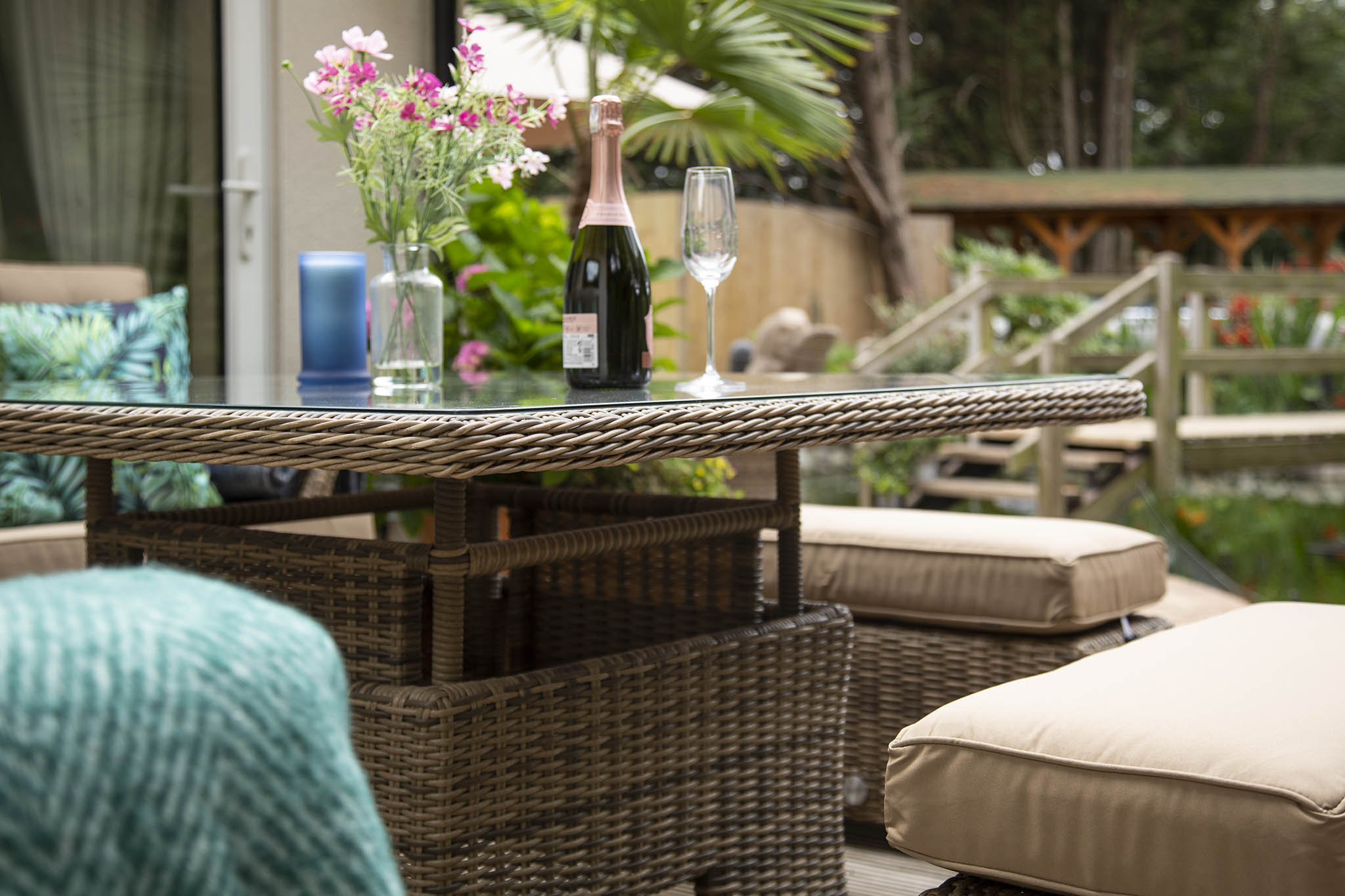 Katie Blake Mayberry Large Hi/Low Corner Garden Sofa Set