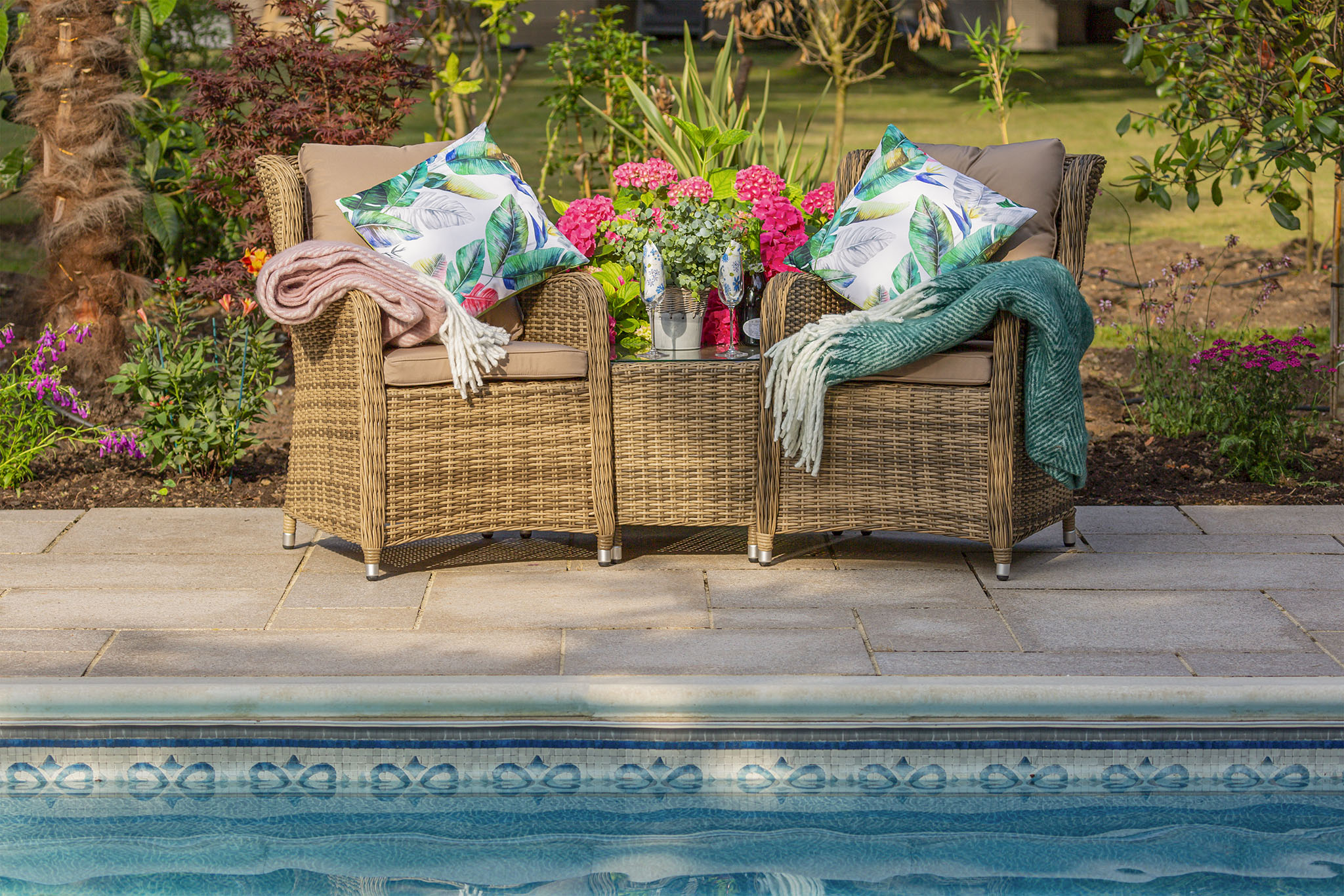 Sofa Katie Blake Chatsworth Bistro Set Outdoor Furniture Katie